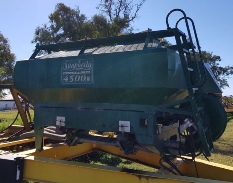 Simplicity 4500 PM1 Seeding Planting Equip