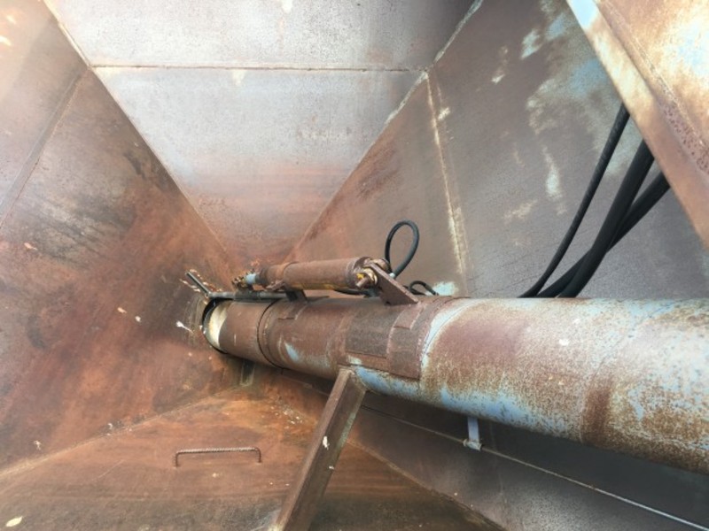 Custom 18T Harvester Header