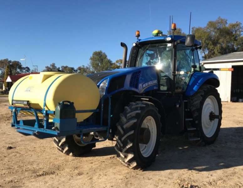 NEW HOLLAND T8.390 Tractor