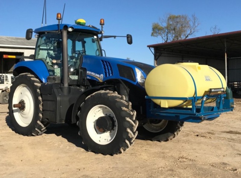 NEW HOLLAND T8.390 Tractor