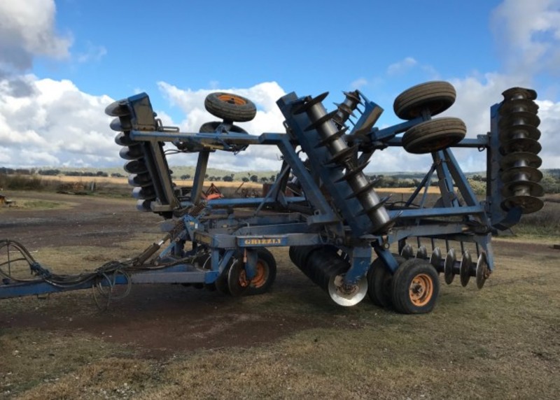 Grizzly 56 plate Tillage Equip