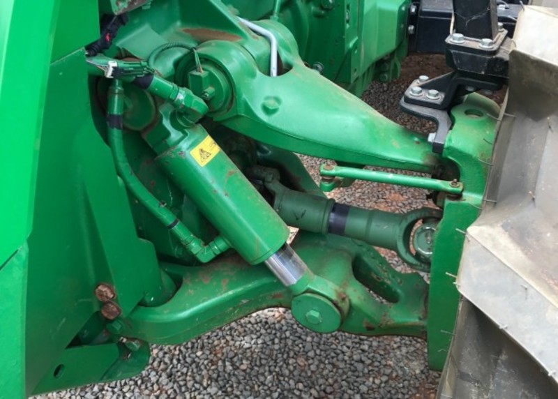 JOHN DEERE 8360R Tractor