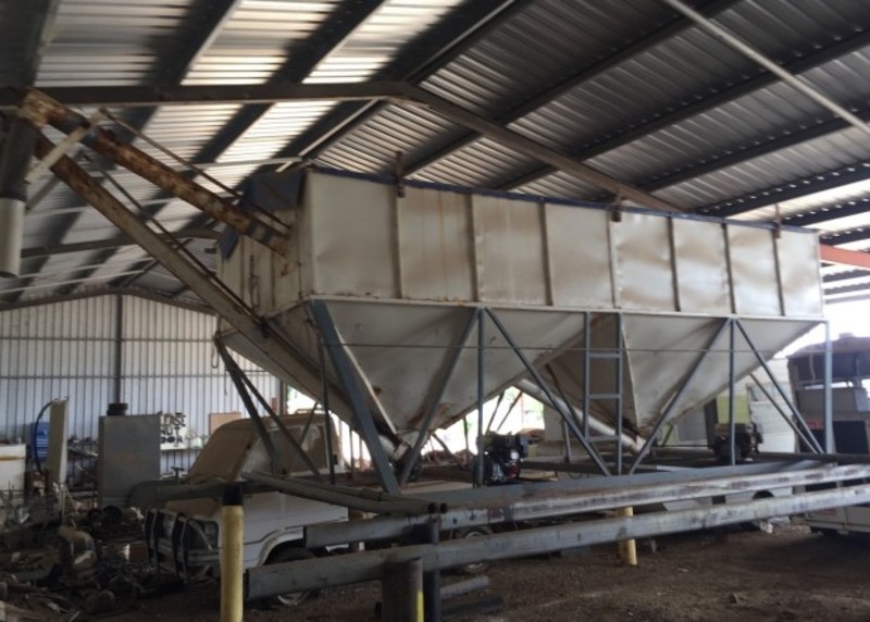Custom 8 ton Handling Storage