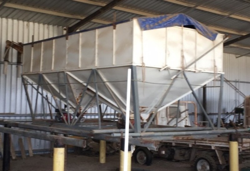 Custom 8 ton Handling Storage
