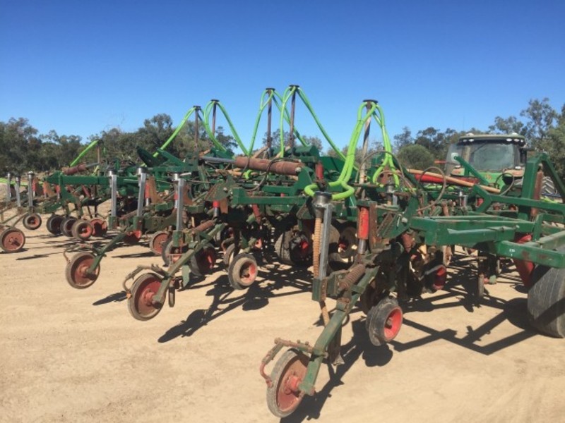 Janke Force 500 Seeding Planting Equip