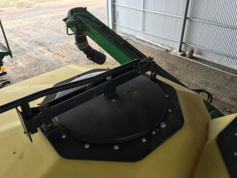 JOHN DEERE 1910 SeedingPlanting Equip
