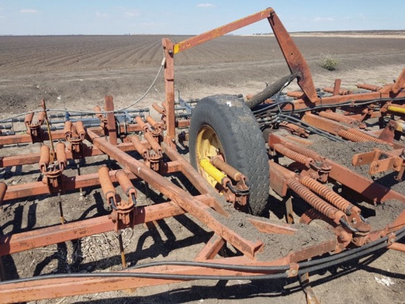 Connor Shea 32' Tillage Equip