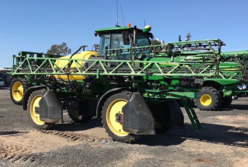 JOHN DEERE 4630 Sprayer