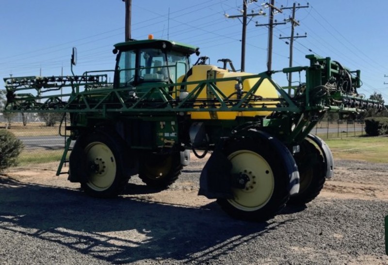 JOHN DEERE 4630 Sprayer