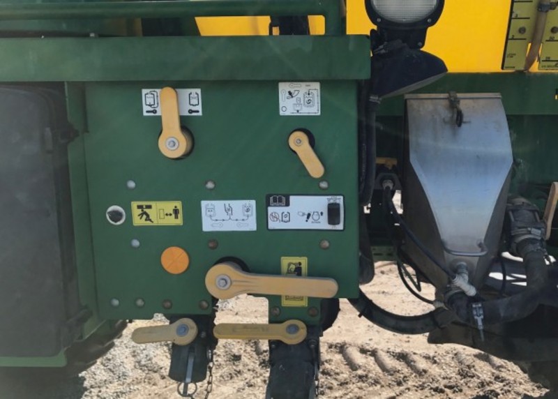 JOHN DEERE 4630 Sprayer