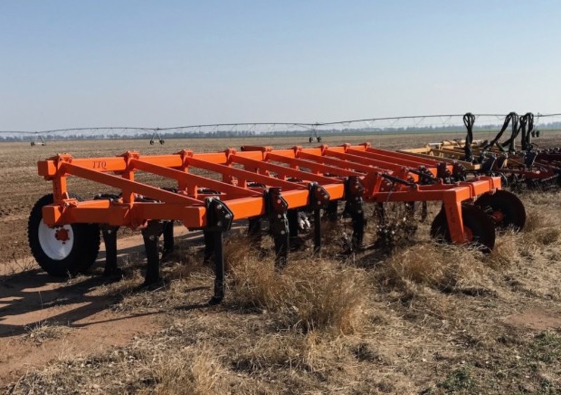 TTQ Multishank Tillage Equip