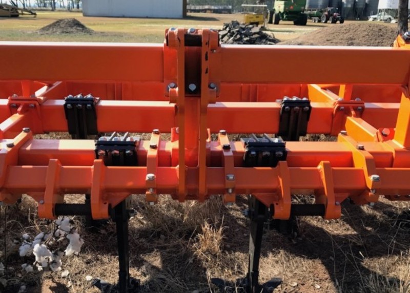 TTQ Multishank Tillage Equip