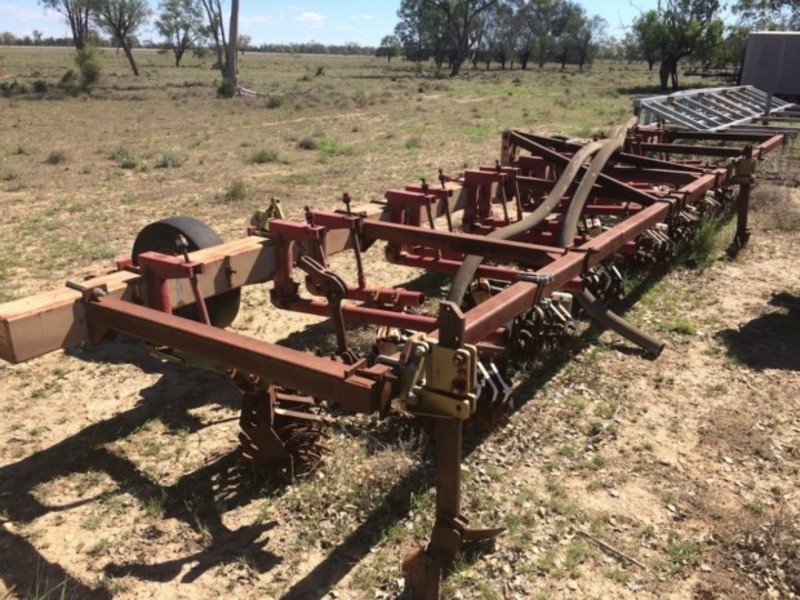 Custom 8 METRE cultivators