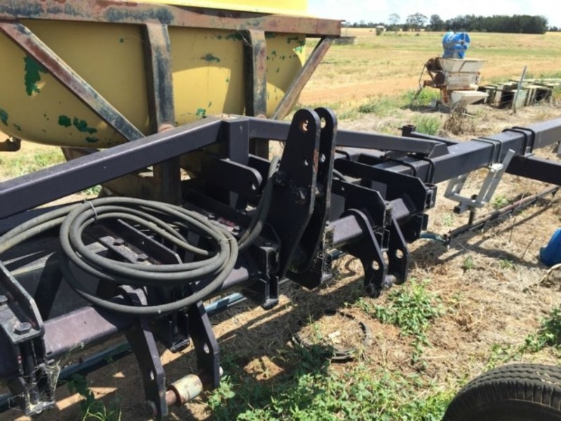 Custom 12m boom Sprayer