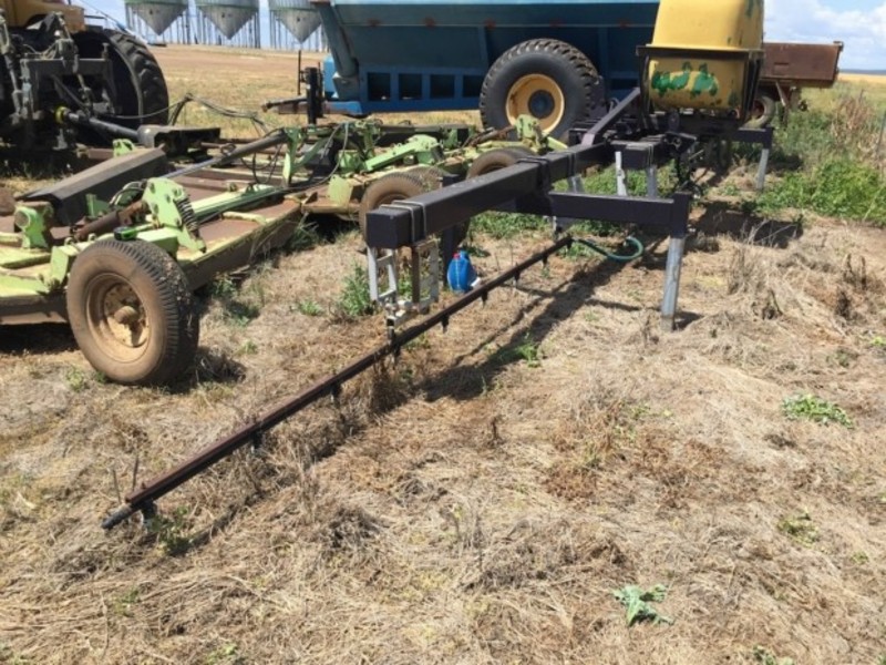 Custom 12m boom Sprayer