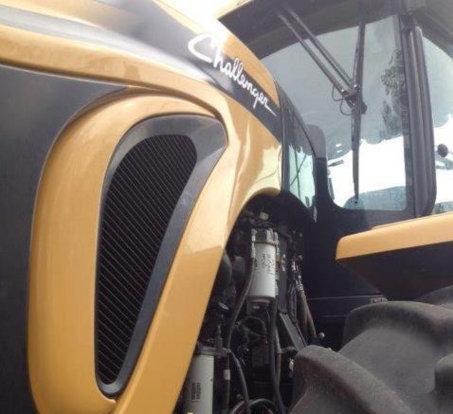 Challenger MT975C Tractor