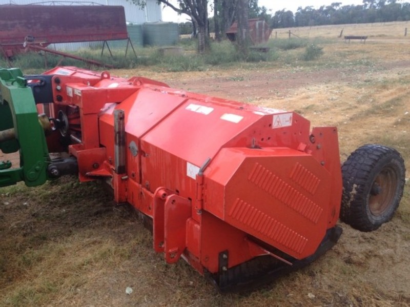 Howard Kronos 4000 Hay Forage Equip