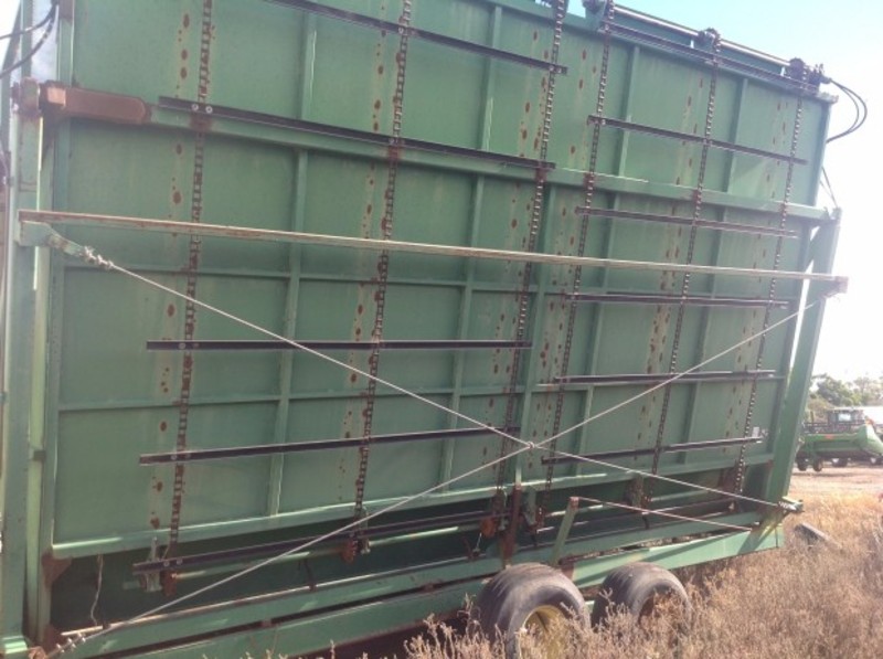Connor Shea Napier Boll Buggy Harvester Header