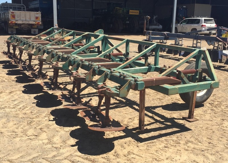 Janke 8 Row Tillage Equip