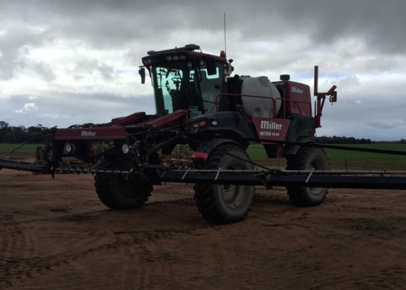 Miller Nitro 4240 Sprayer