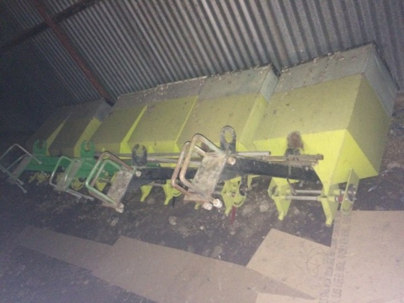 Big Rig Fertiliser Boxes Seeding Planting Equip