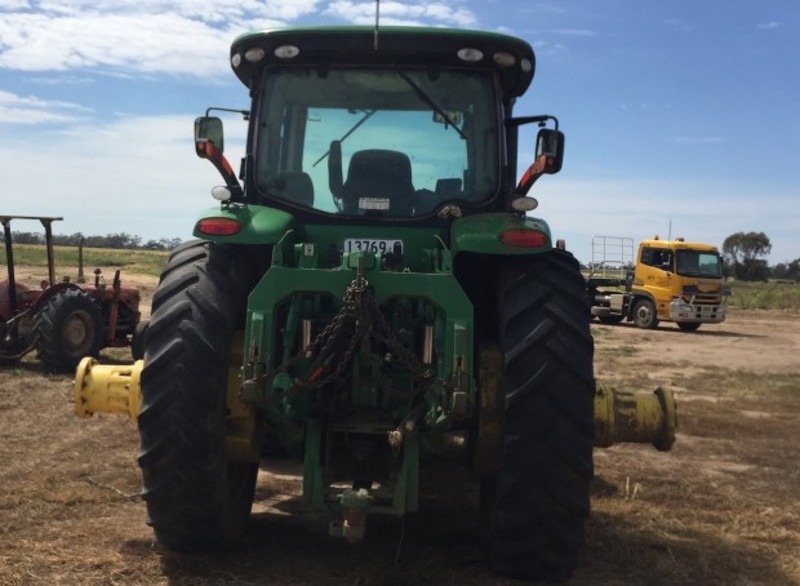 JOHN DEERE 8345R Tractor