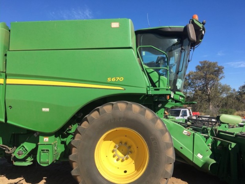 2013 JOHN DEERE S670 Harvester Header