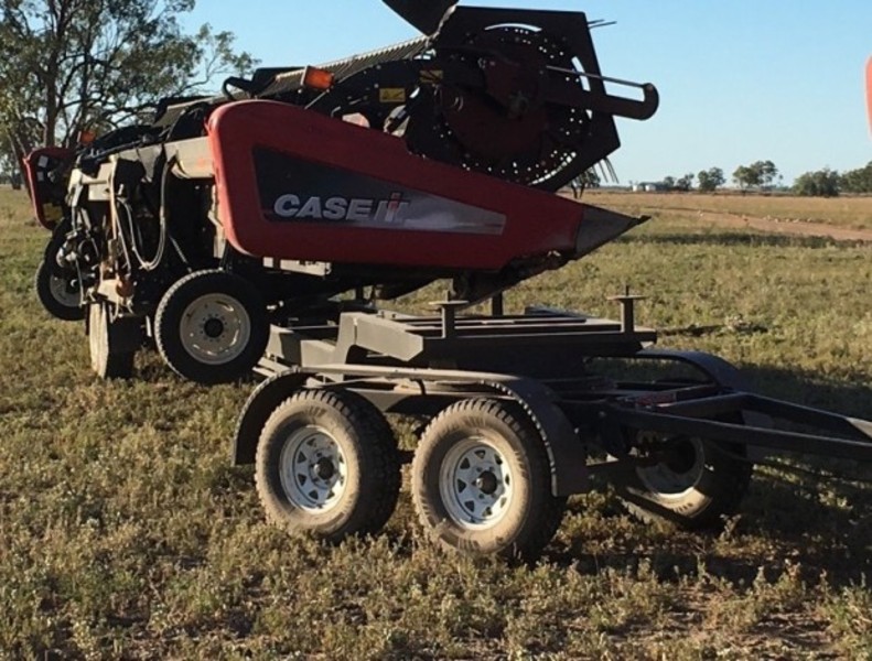 Case IH 7120 Harvester