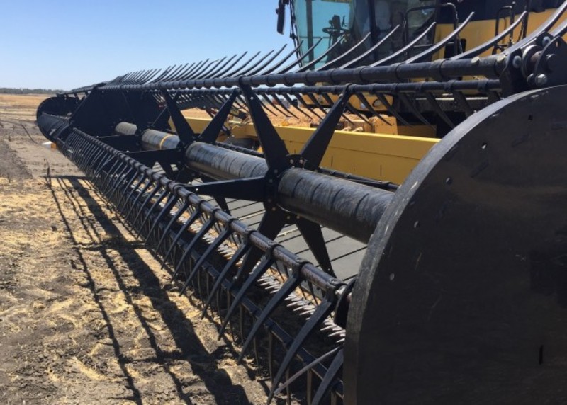 NEW HOLLAND CR8090 Harvester Header