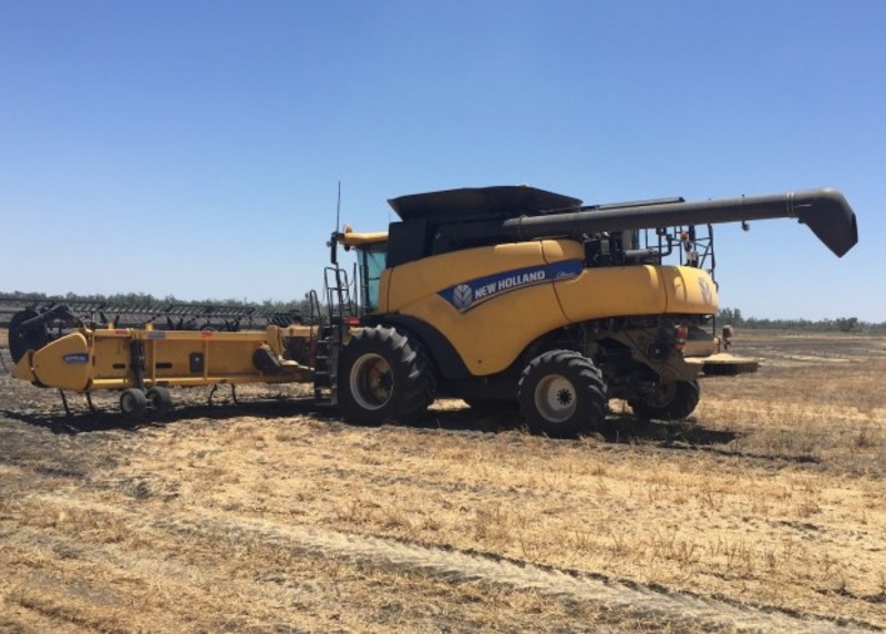 NEW HOLLAND CR8090 Harvester Header