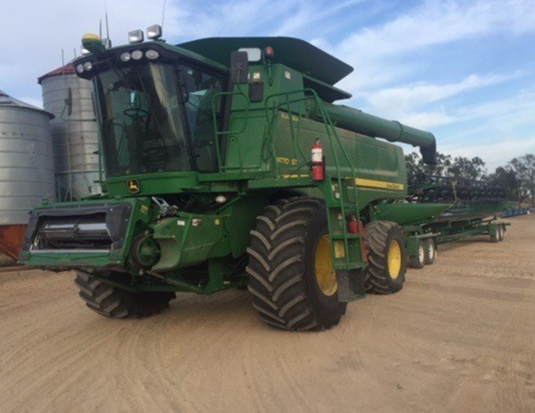JOHN DEERE 9770 STS Harvester Header