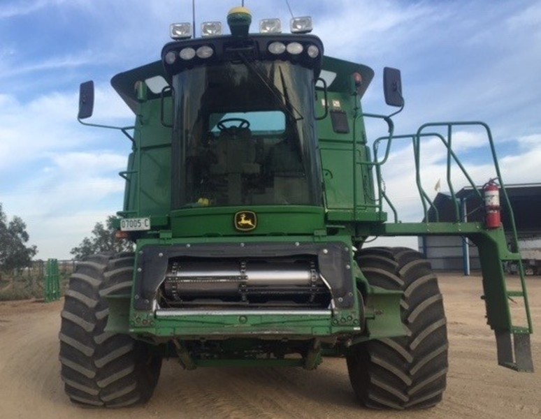 JOHN DEERE 9770 STS Harvester Header