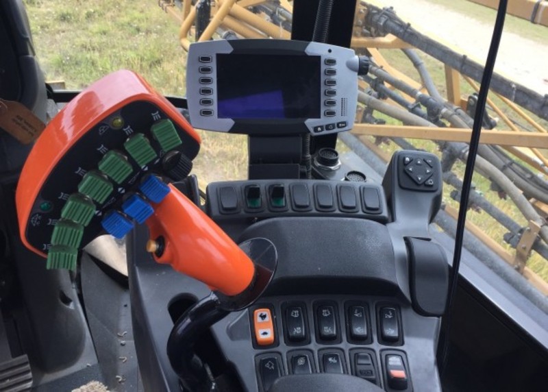 RoGator RG1300 Sprayer