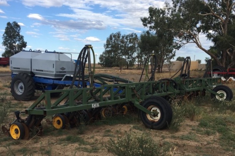 Excel 12m Single Disc PLANTERS