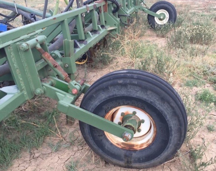 Excel 12m Single Disc PLANTERS