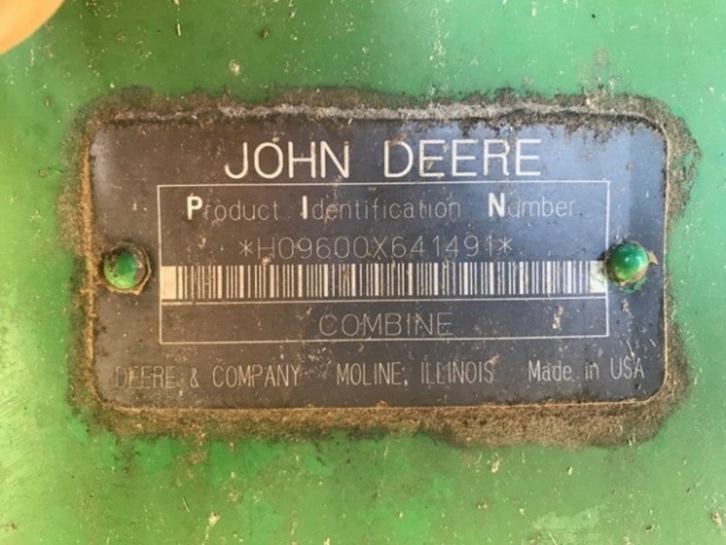 JOHN DEERE 9600 Harvester