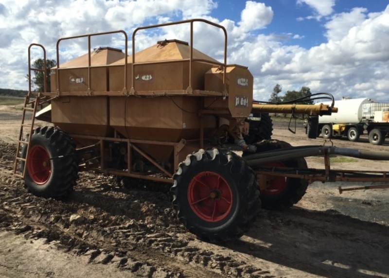 Gyral SR7 Air Seeder Cart