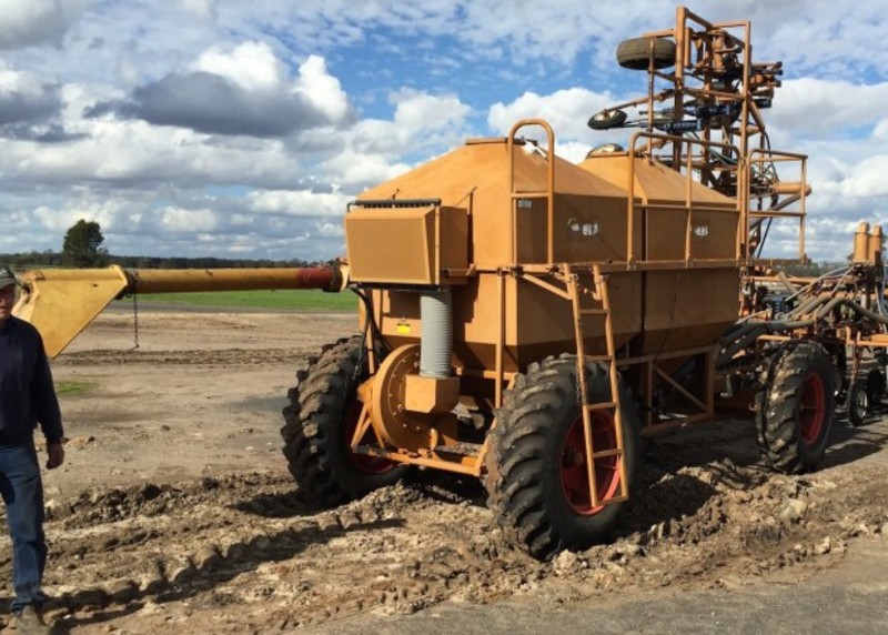 Gyral SR7 Air Seeder Cart