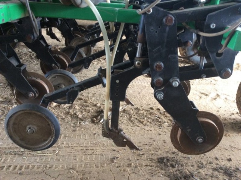 2012 K-Line Super Seeder 12M