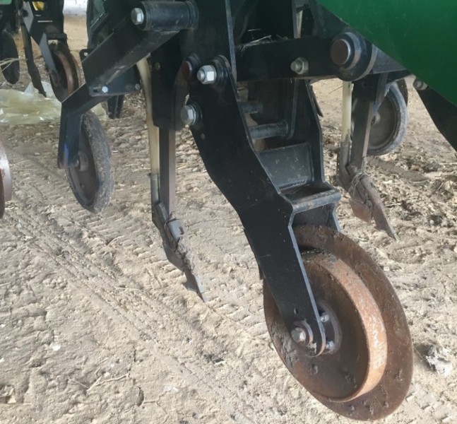2012 K-Line Super Seeder 12M