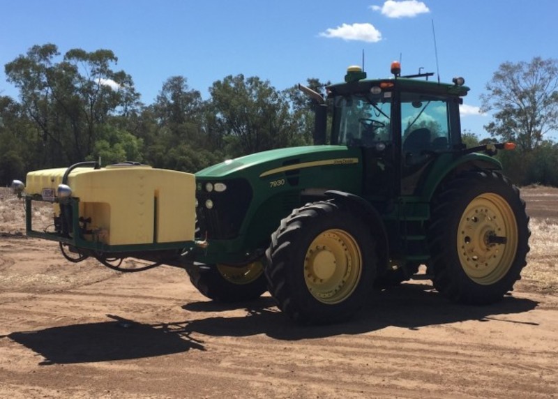 JOHN DEERE 7930 Tractor