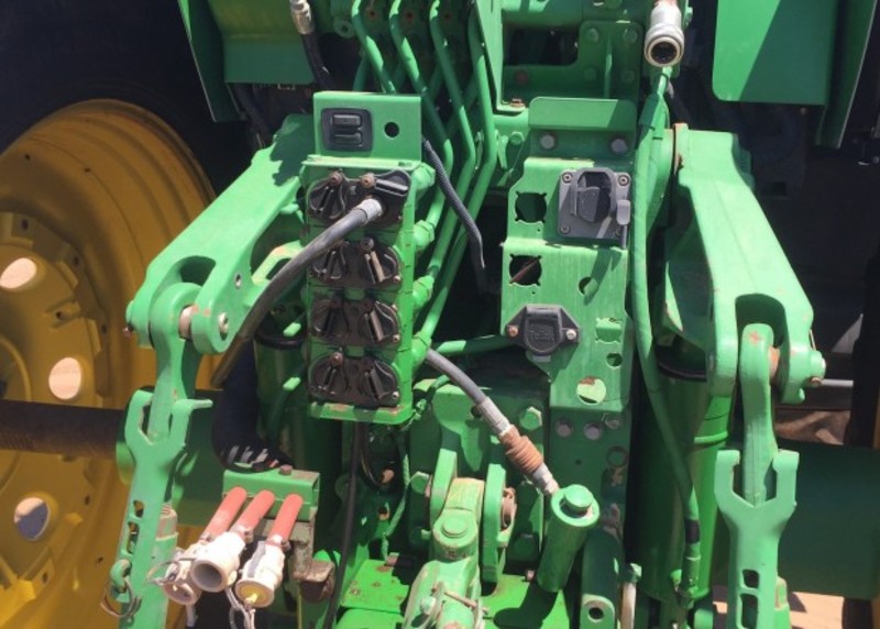 JOHN DEERE 7930 Tractor
