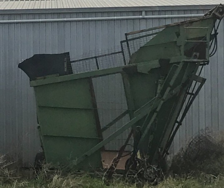 JOHN DEERE 7450 COTTON PICKER