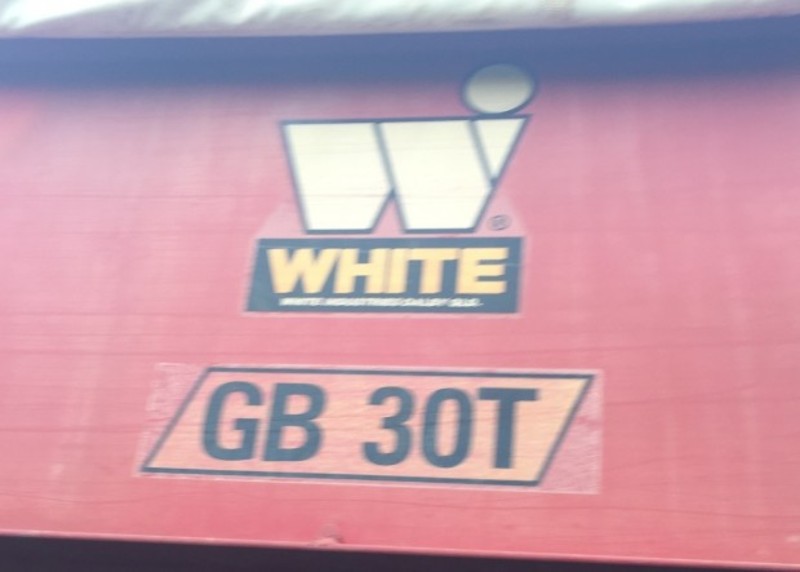 WHITE GB 30T CHASER BIN