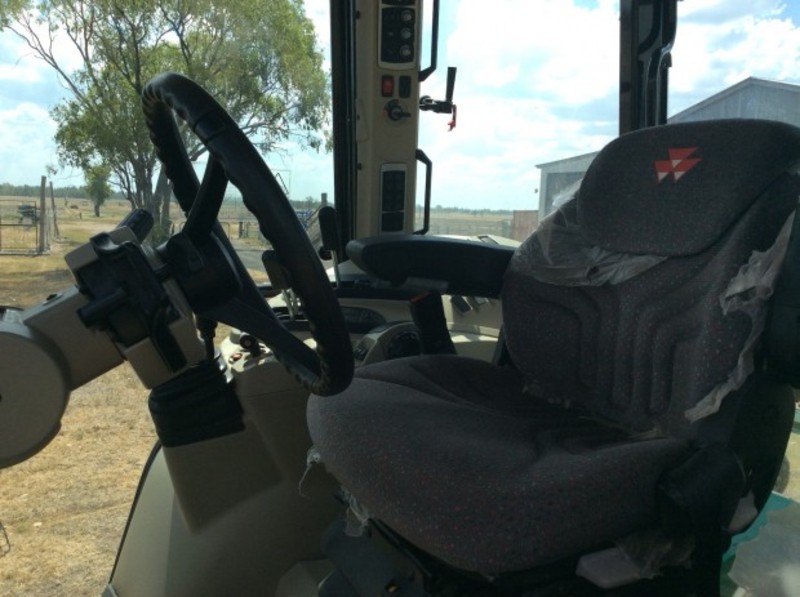 MASSEY FERGUSON 7614 Tractor