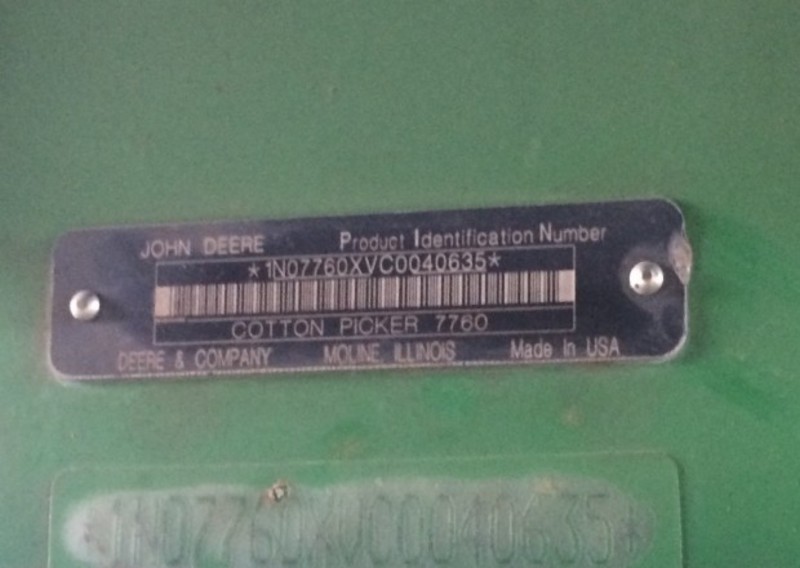 JOHN DEERE 7760 cotton picker