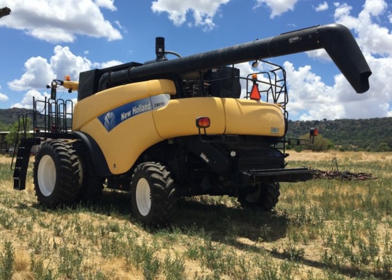 2004 NEW HOLLAND CR970 Harvester Header