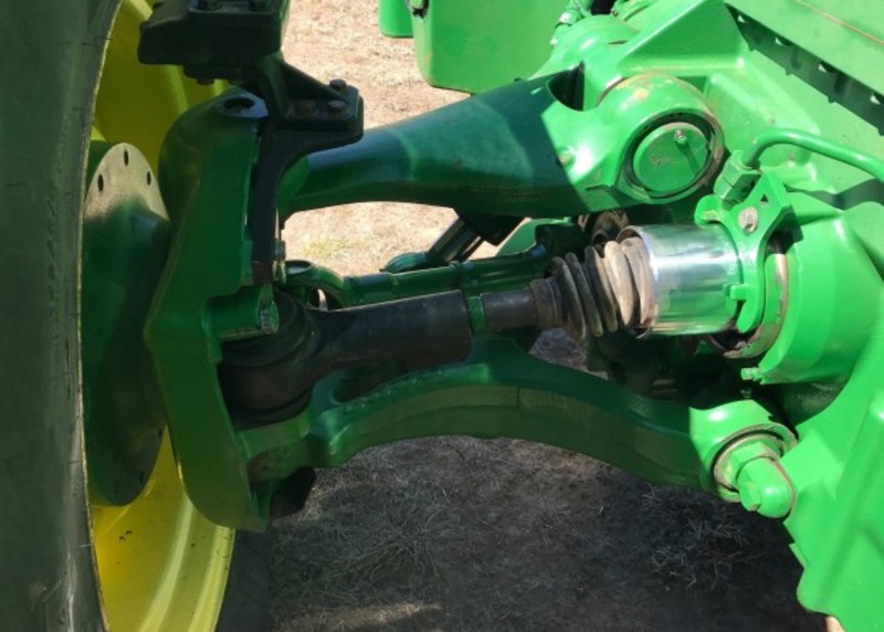 JOHN DEERE 8320 Tractor