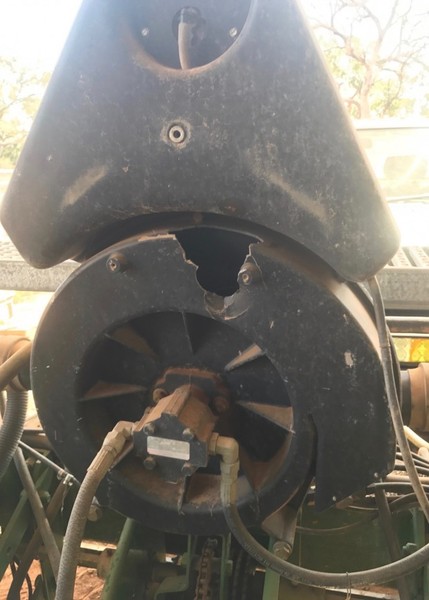 JOHN DEERE 1700 Planters