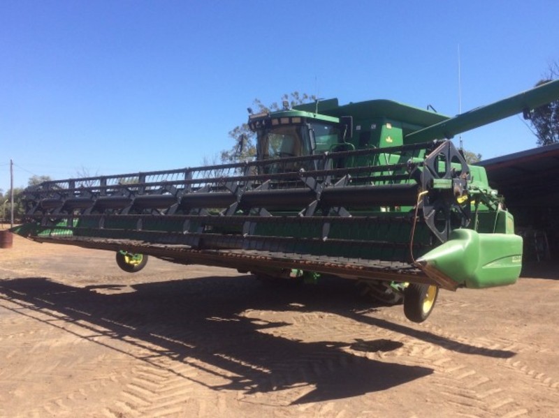 JOHN DEERE 9750 STS Harvester 